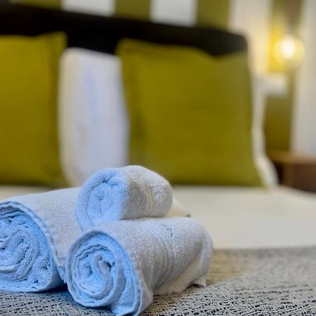Bed and Breakfast HABITARE Lecce&Salento Esterno foto