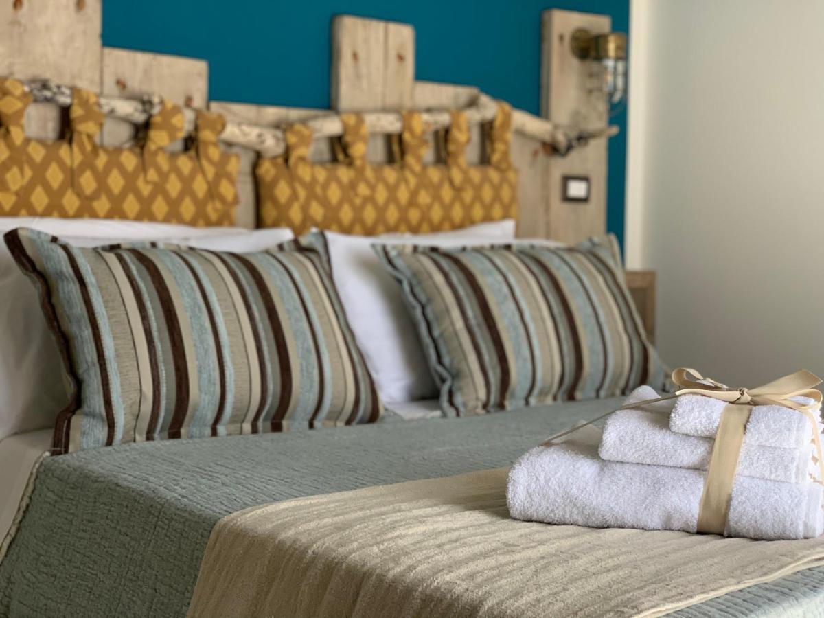 Bed and Breakfast HABITARE Lecce&Salento Esterno foto