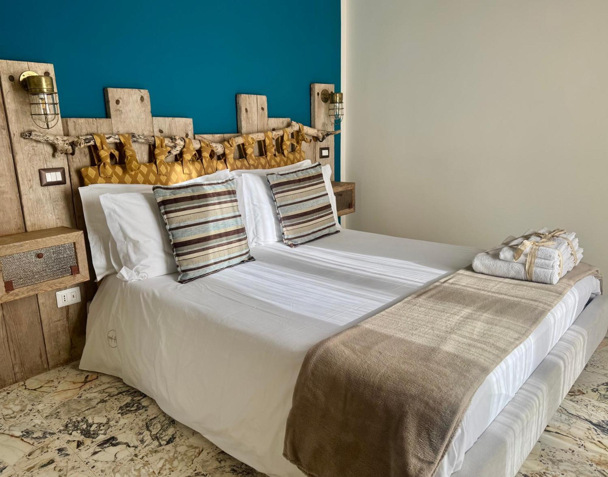 Bed and Breakfast HABITARE Lecce&Salento Esterno foto
